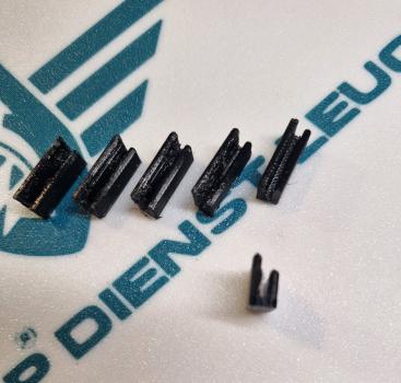 6 x Vibrationsgummis Seitenverkleidung Typ 529 & 530 Zündapp
